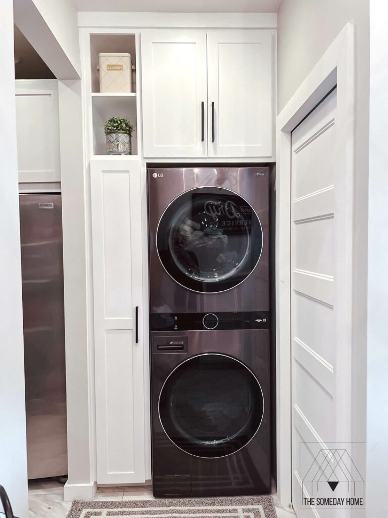 Laundry room built in cabinetry